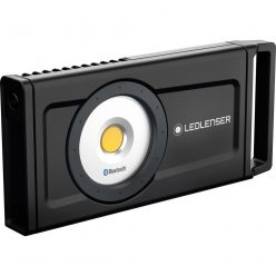   LEDLENSER iF8R tölthető fémvázas fényvető 3x21700 akkumulátor pakk 3.7V 4500 lumen